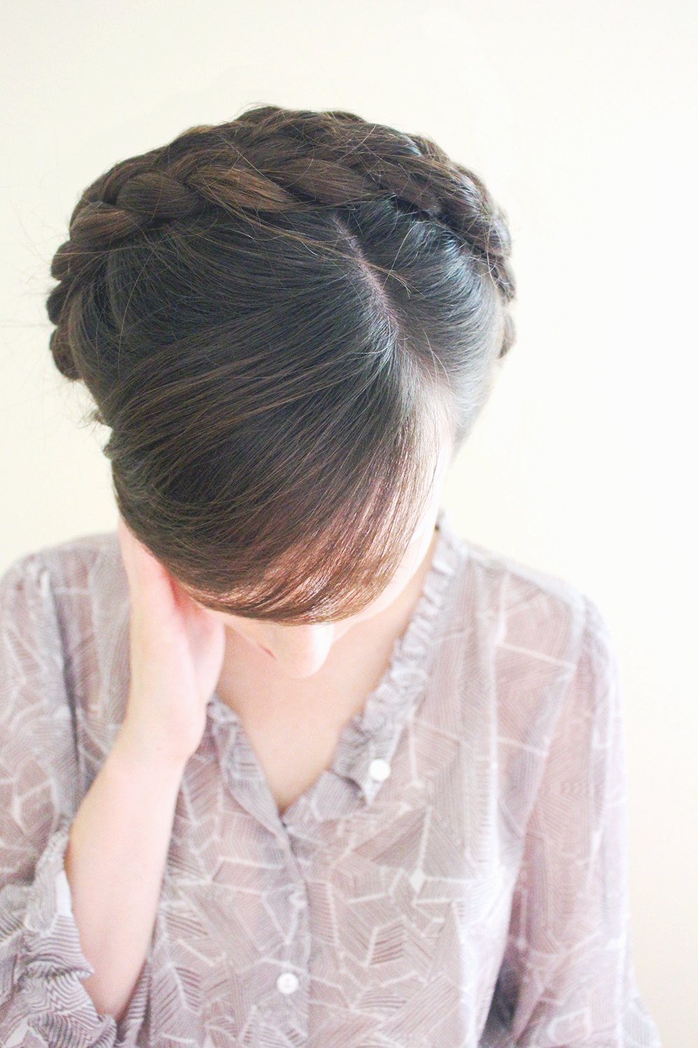 Style Bee - Braids Beats Bed Head