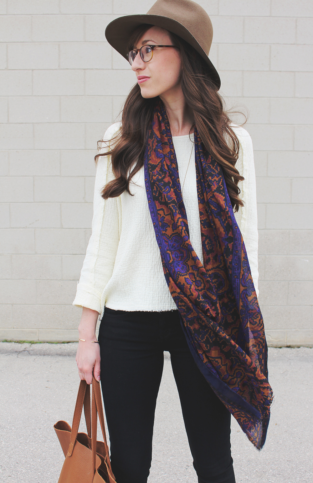 Style Bee - Easy Breezy