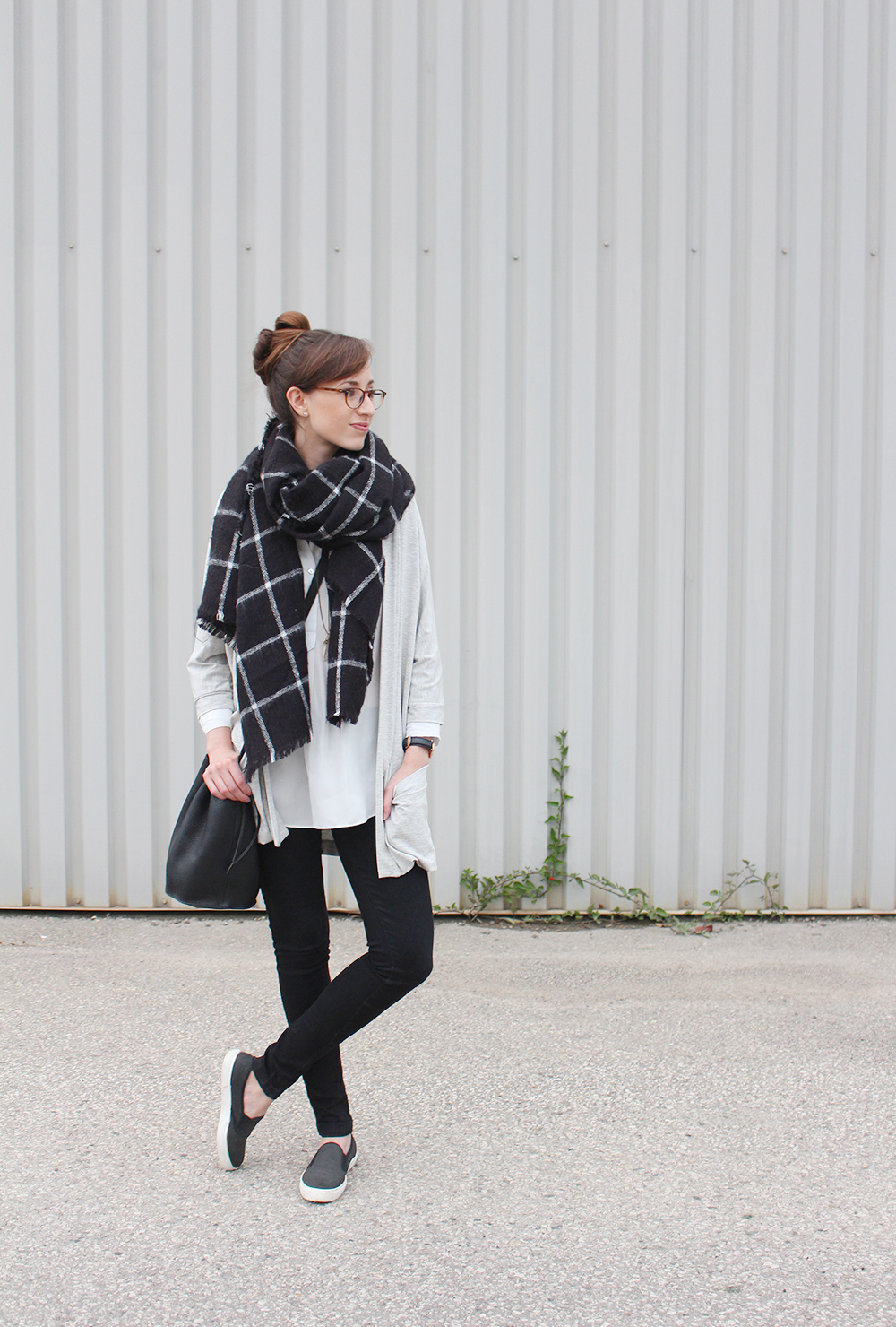StyleBee - Casual Monday