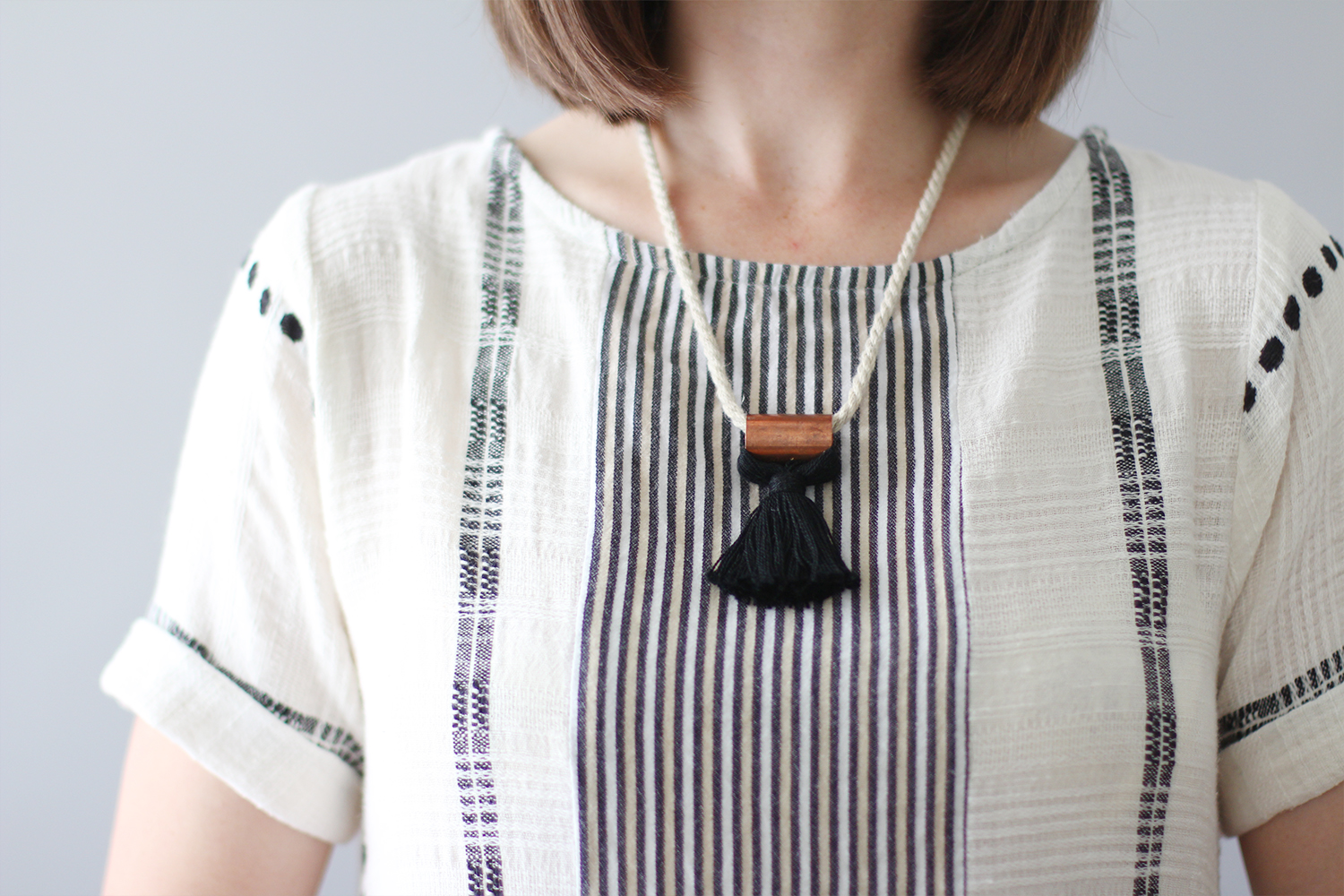 Style Bee - Tassle DIY