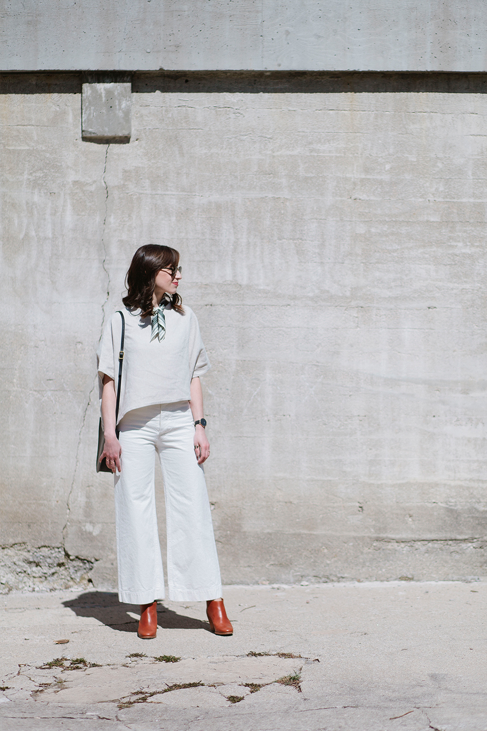 Style Bee - Look 1 - 10 x 10 - Spring
