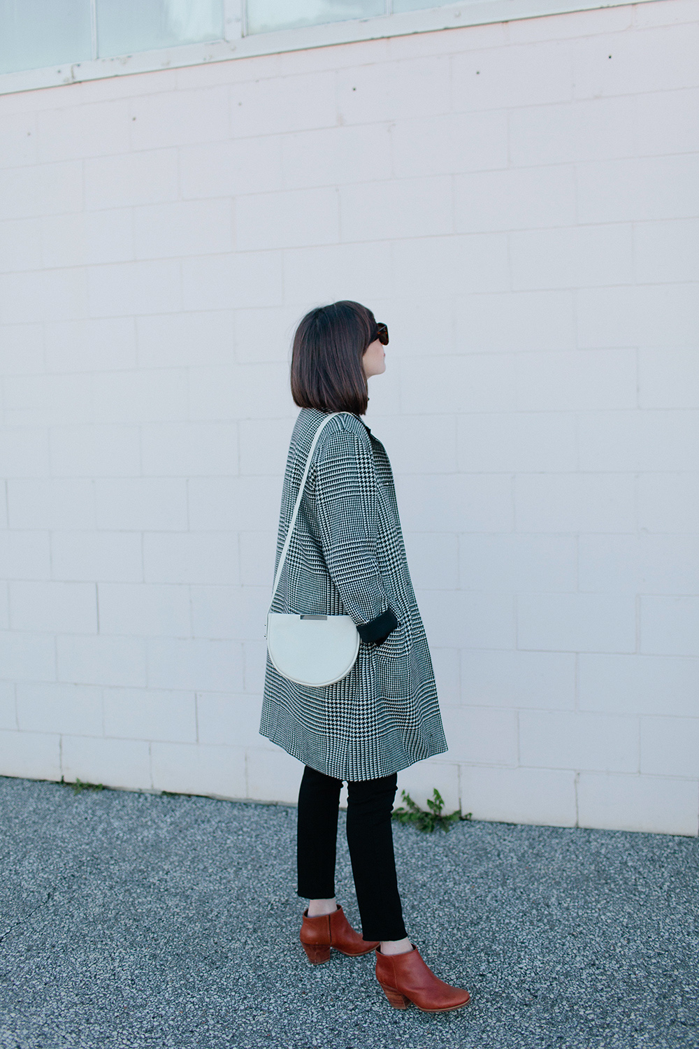 Style Bee - Sale Shopping Responsibly