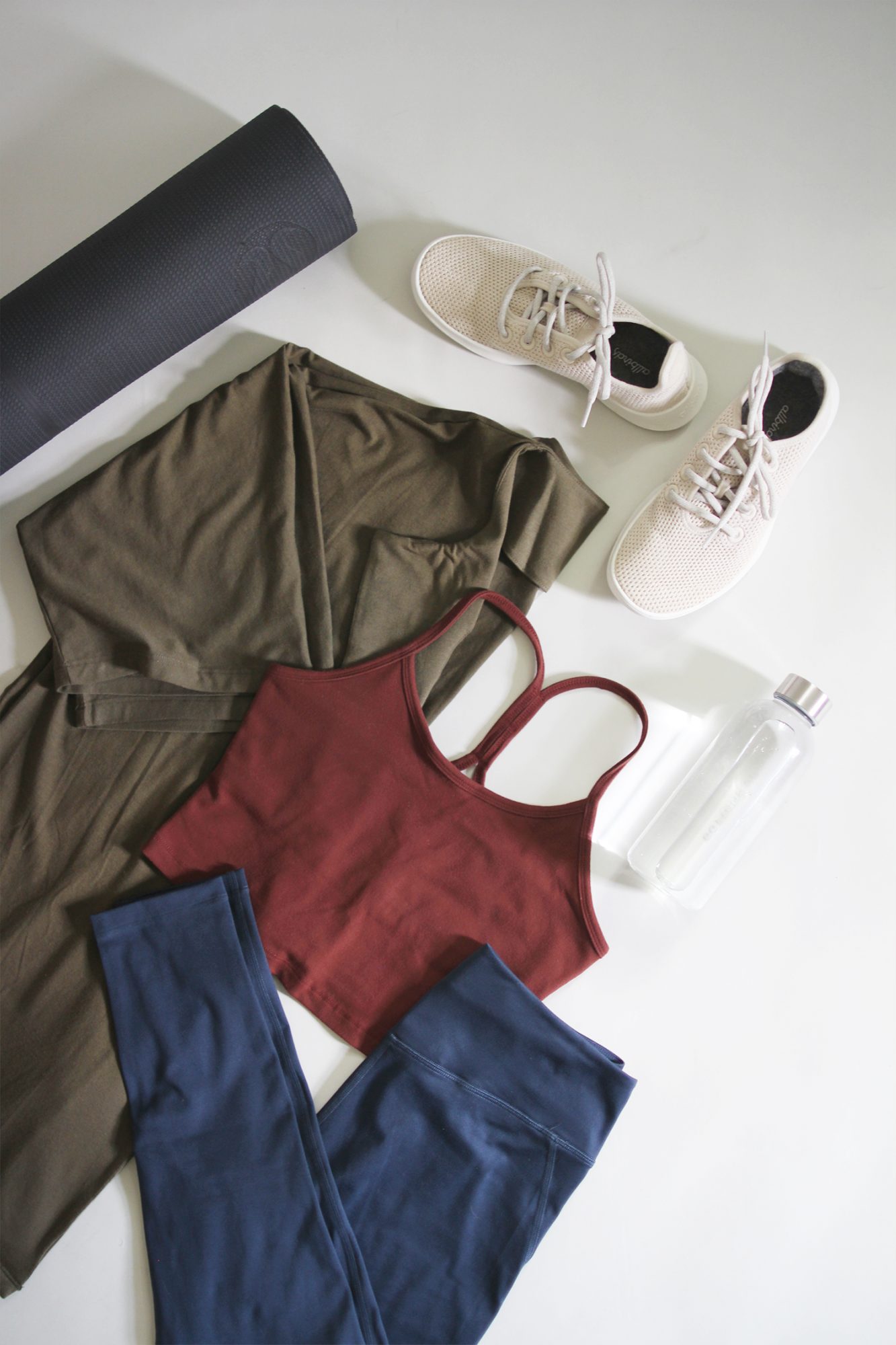 Style Bee - Summer 10x10 - Activewear Edition