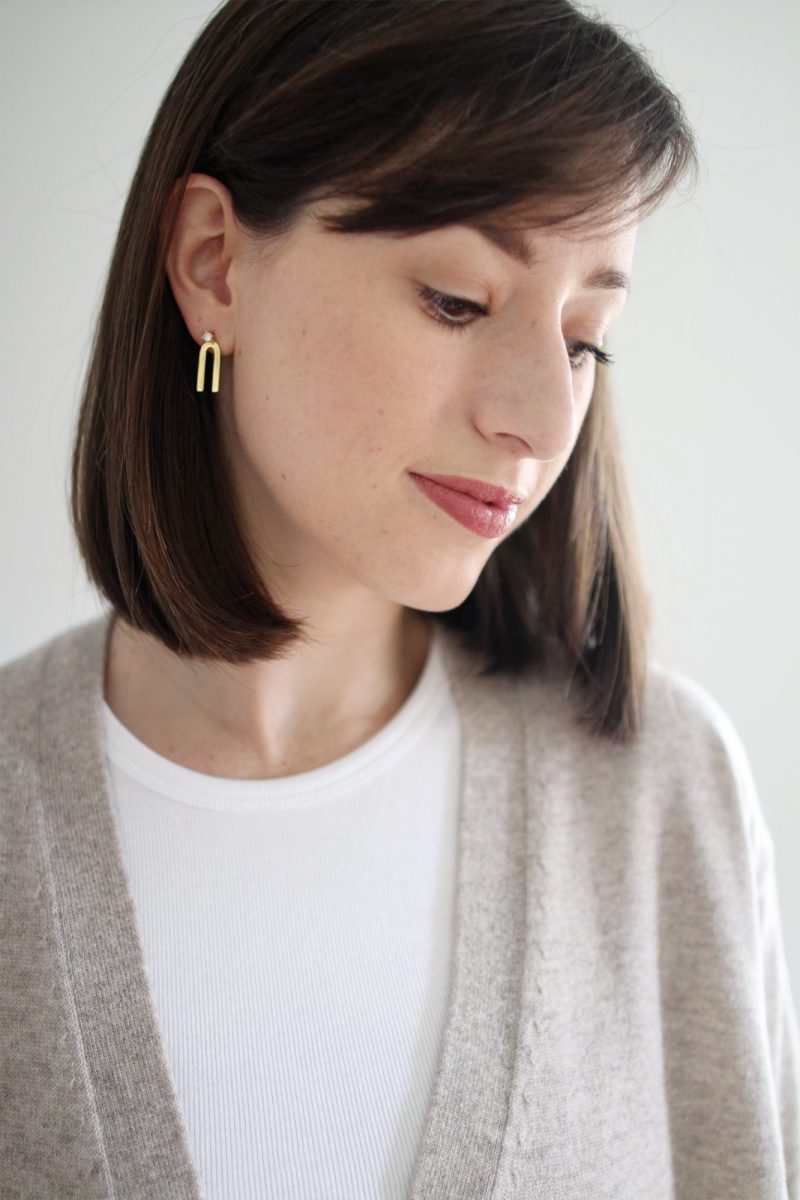 Style Bee - Extending the Capsule Concept with Jewels & Aces