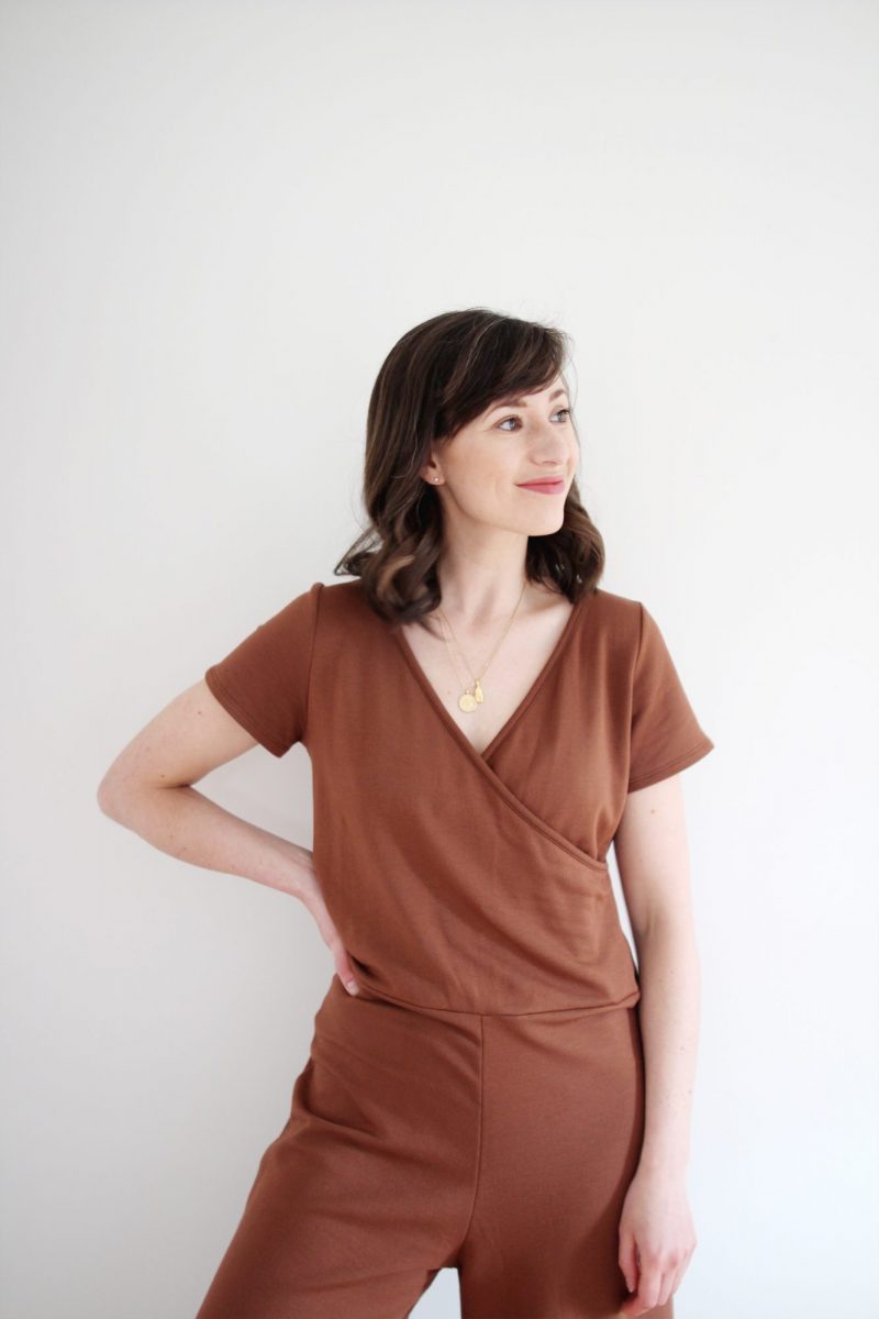 STYLE BEE - GETTING COMFY WITH CORINNE