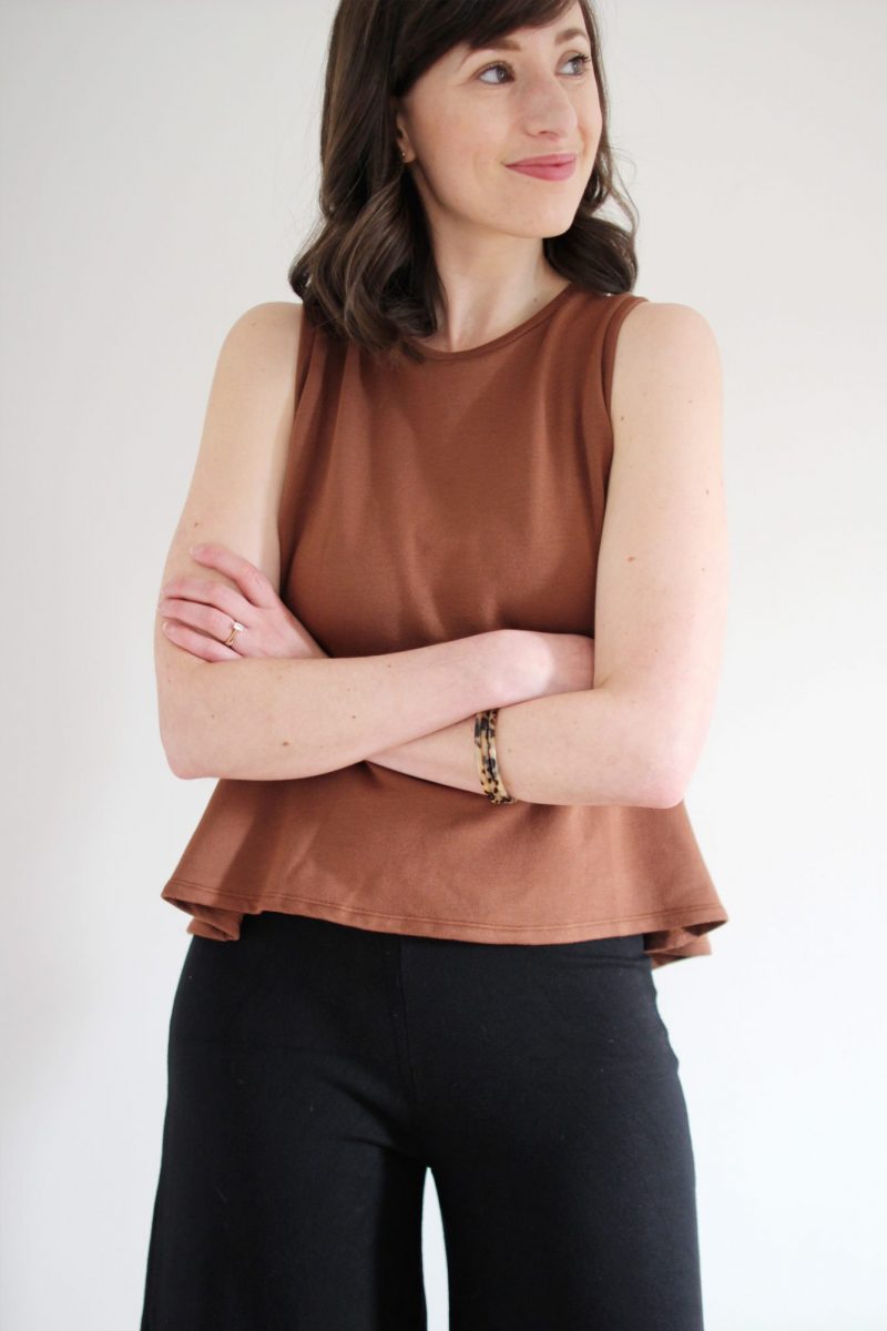 STYLE BEE - GETTING COMFY WITH CORINNE